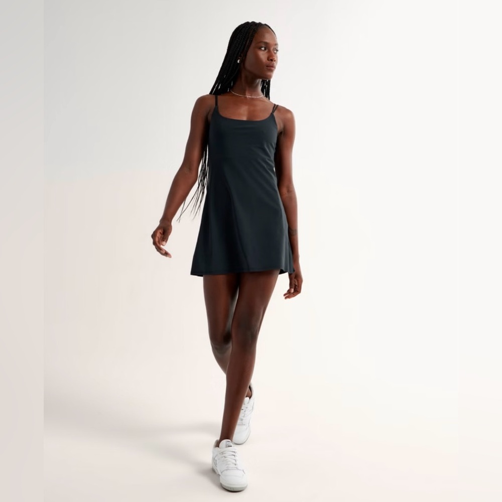 NWT Abercrombie traveler dress